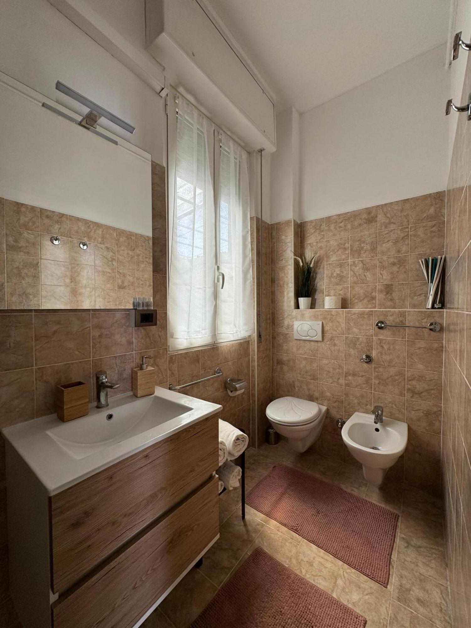 La Casa Di Tom - Homy Milanoアパートメント エクステリア 写真